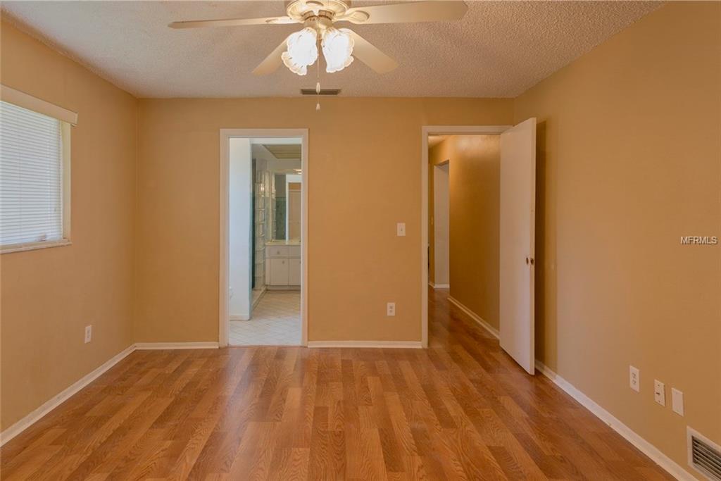 1492 BYRAM DRIVE, CLEARWATER, Florida 33755, 3 Bedrooms Bedrooms, 7 Rooms Rooms,2 BathroomsBathrooms,Residential,For sale,BYRAM,U7836146