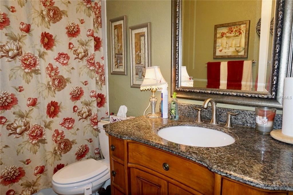 TAMPA, Florida 33618, 2 Bedrooms Bedrooms, 6 Rooms Rooms,1 BathroomBathrooms,Residential,For sale,T2913223