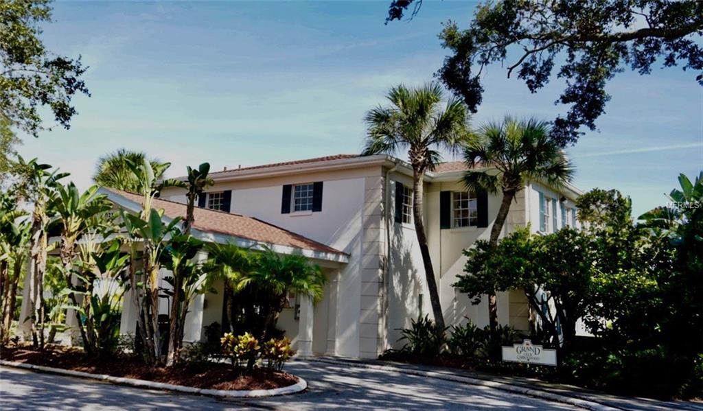 TAMPA, Florida 33618, 2 Bedrooms Bedrooms, 6 Rooms Rooms,1 BathroomBathrooms,Residential,For sale,T2913223