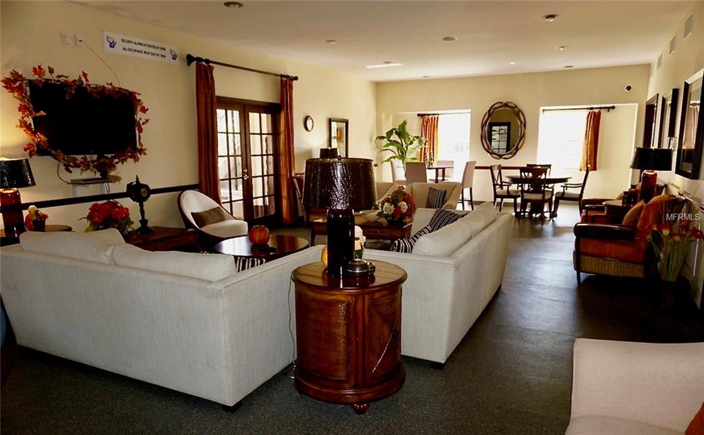 TAMPA, Florida 33618, 2 Bedrooms Bedrooms, 6 Rooms Rooms,1 BathroomBathrooms,Residential,For sale,T2913223