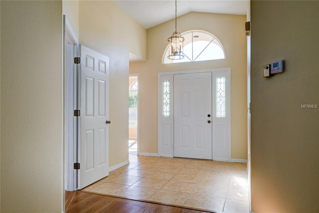 5509 83RD TERRACE E, SARASOTA, Florida 34243, 3 Bedrooms Bedrooms, 6 Rooms Rooms,2 BathroomsBathrooms,Residential,For sale,83RD,A4203686