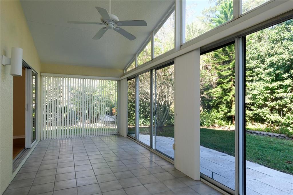 5509 83RD TERRACE E, SARASOTA, Florida 34243, 3 Bedrooms Bedrooms, 6 Rooms Rooms,2 BathroomsBathrooms,Residential,For sale,83RD,A4203686