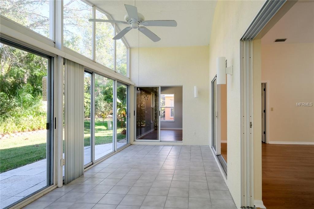 5509 83RD TERRACE E, SARASOTA, Florida 34243, 3 Bedrooms Bedrooms, 6 Rooms Rooms,2 BathroomsBathrooms,Residential,For sale,83RD,A4203686