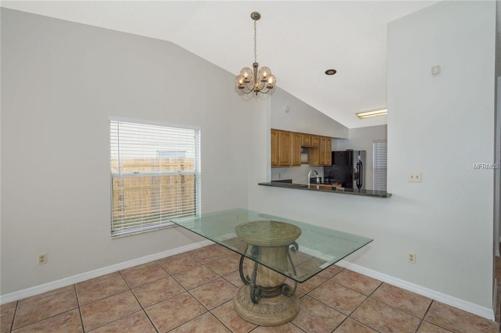 829 OAK MANOR CIRCLE, ORLANDO, Florida 32825, 3 Bedrooms Bedrooms, 5 Rooms Rooms,2 BathroomsBathrooms,Residential,For sale,OAK MANOR,O5555425