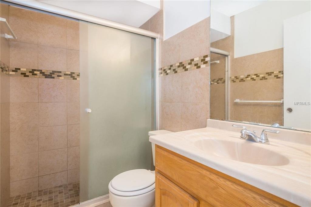 829 OAK MANOR CIRCLE, ORLANDO, Florida 32825, 3 Bedrooms Bedrooms, 5 Rooms Rooms,2 BathroomsBathrooms,Residential,For sale,OAK MANOR,O5555425