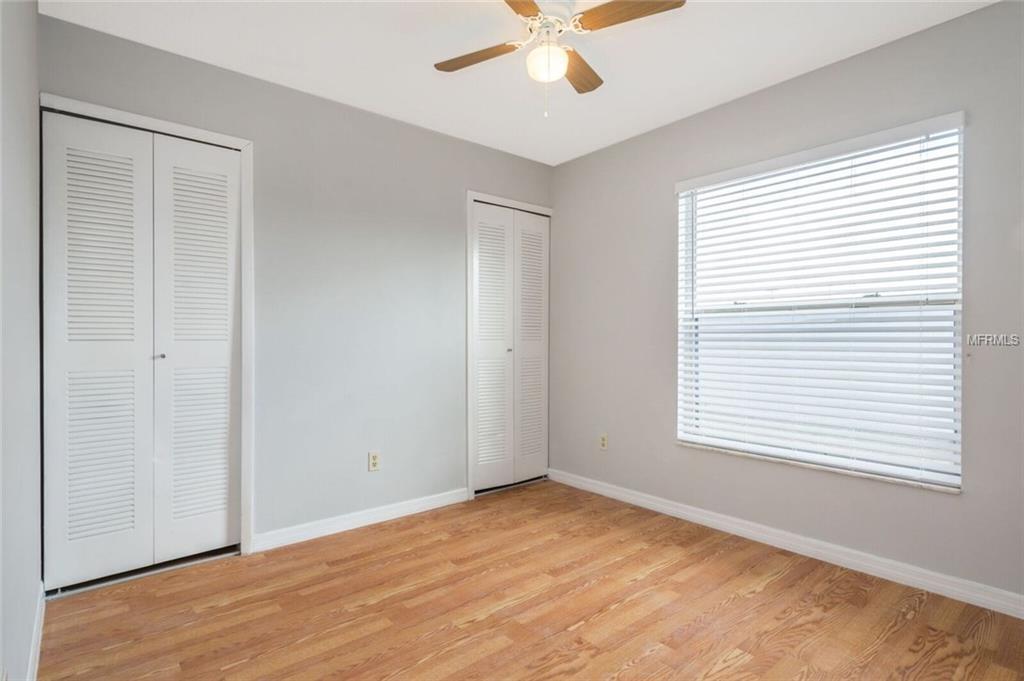 829 OAK MANOR CIRCLE, ORLANDO, Florida 32825, 3 Bedrooms Bedrooms, 5 Rooms Rooms,2 BathroomsBathrooms,Residential,For sale,OAK MANOR,O5555425