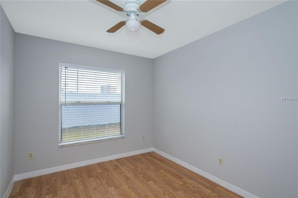 829 OAK MANOR CIRCLE, ORLANDO, Florida 32825, 3 Bedrooms Bedrooms, 5 Rooms Rooms,2 BathroomsBathrooms,Residential,For sale,OAK MANOR,O5555425