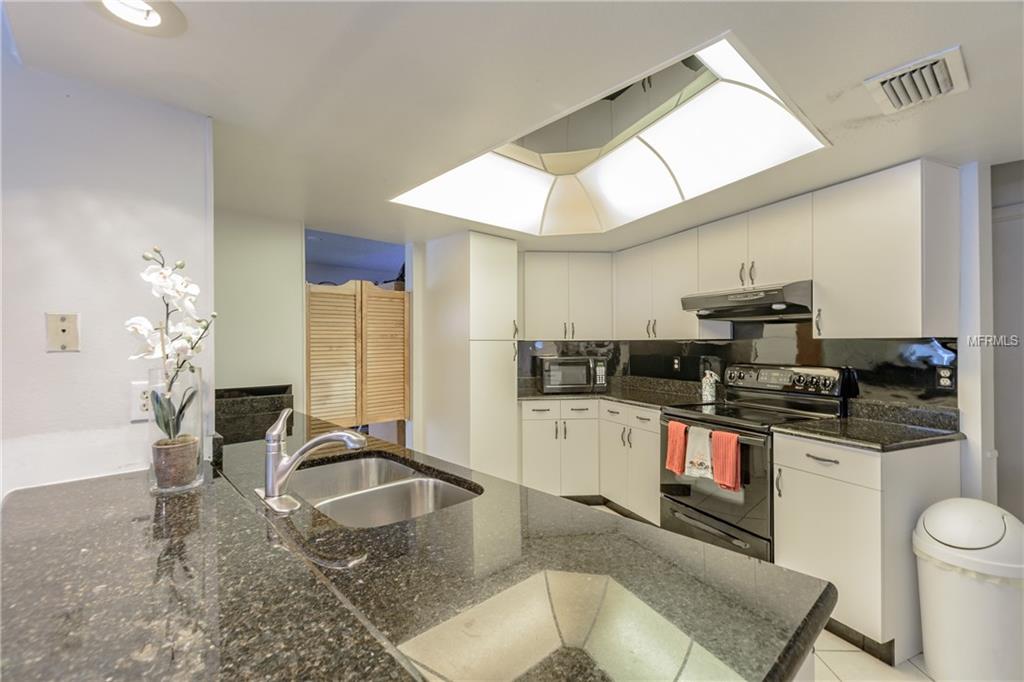 13905 BITTERSWEET WAY, TAMPA, Florida 33625, 3 Bedrooms Bedrooms, 6 Rooms Rooms,2 BathroomsBathrooms,Residential,For sale,BITTERSWEET,T2923298