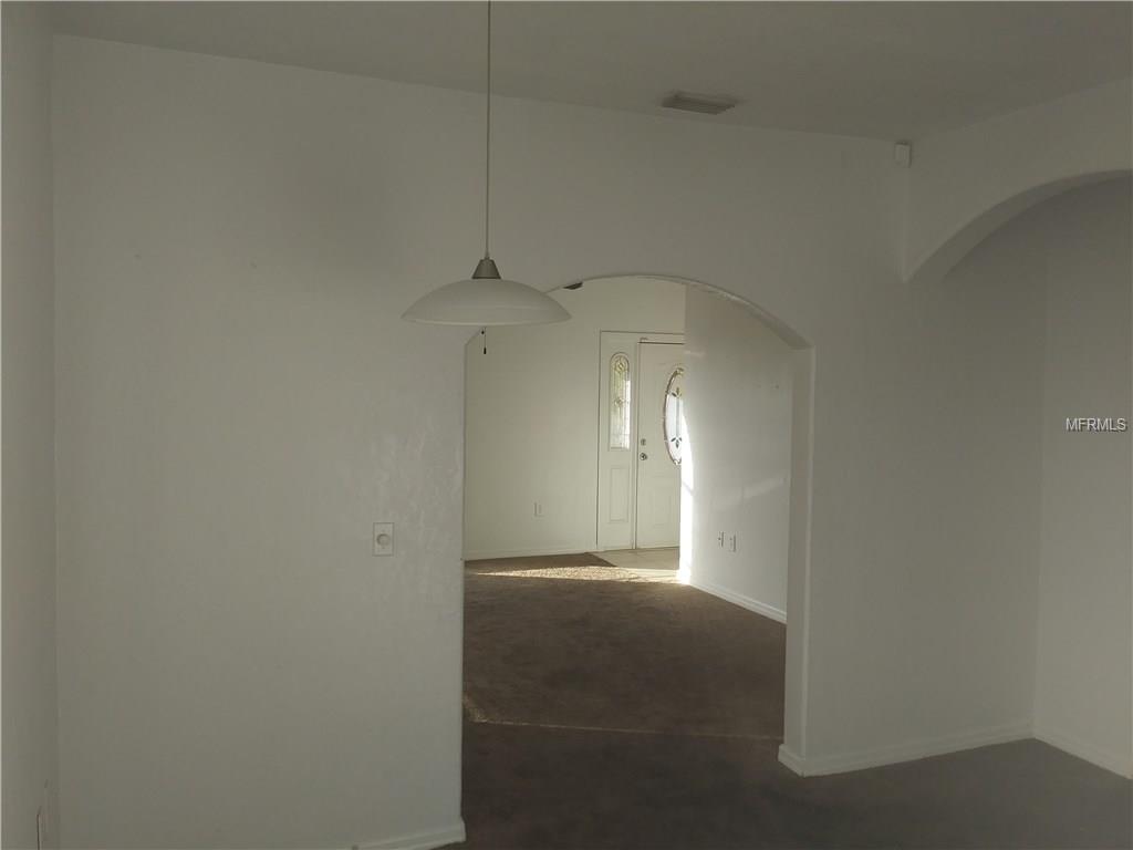 700 3RD STREET, MULBERRY, Florida 33860, 3 Bedrooms Bedrooms, 6 Rooms Rooms,2 BathroomsBathrooms,Residential,For sale,3RD,L4725263