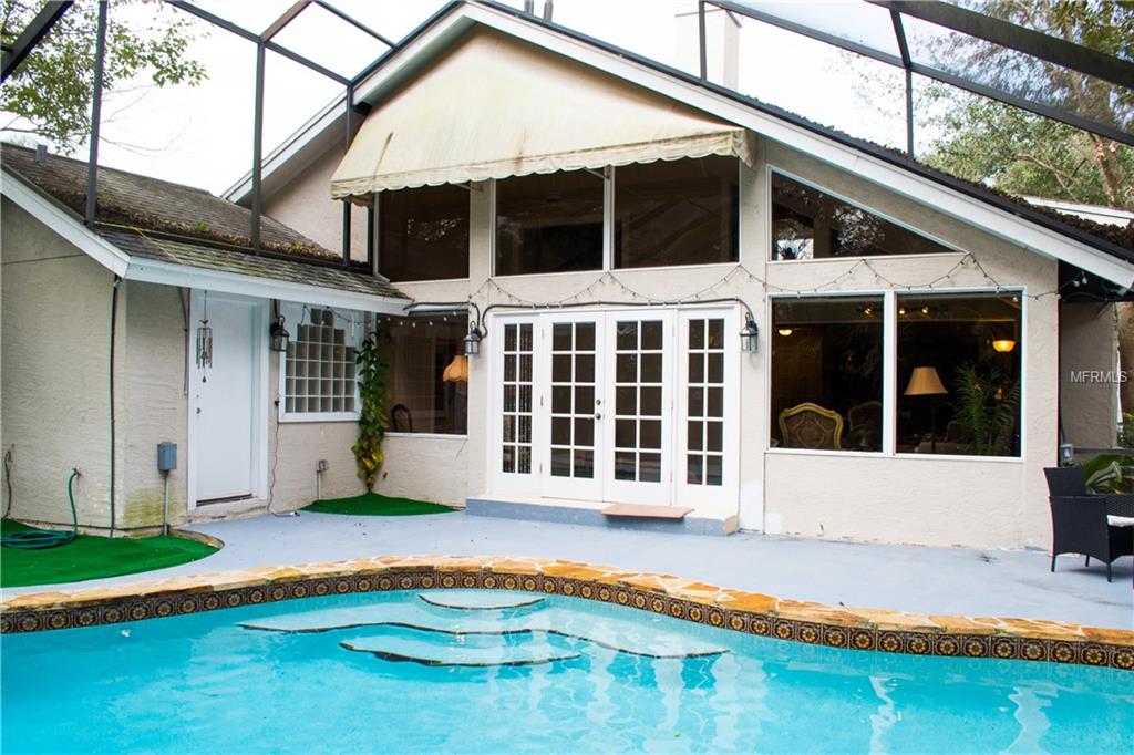 207 S SHADOWBAY BOULEVARD, LONGWOOD, Florida 32779, 4 Bedrooms Bedrooms, 6 Rooms Rooms,3 BathroomsBathrooms,Residential,For sale,SHADOWBAY,O5559746