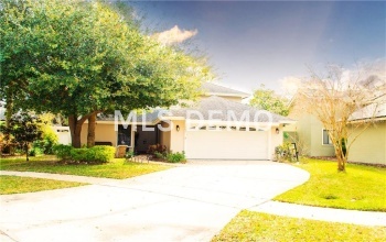 207 S SHADOWBAY BOULEVARD, LONGWOOD, Florida 32779, 4 Bedrooms Bedrooms, 6 Rooms Rooms,3 BathroomsBathrooms,Residential,For sale,SHADOWBAY,O5559746