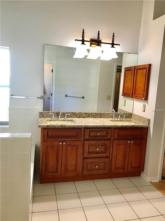 7206 RIDGEPORT DRIVE, TAMPA, Florida 33647, 3 Bedrooms Bedrooms, 3 Rooms Rooms,2 BathroomsBathrooms,Residential,For sale,RIDGEPORT,U7846564