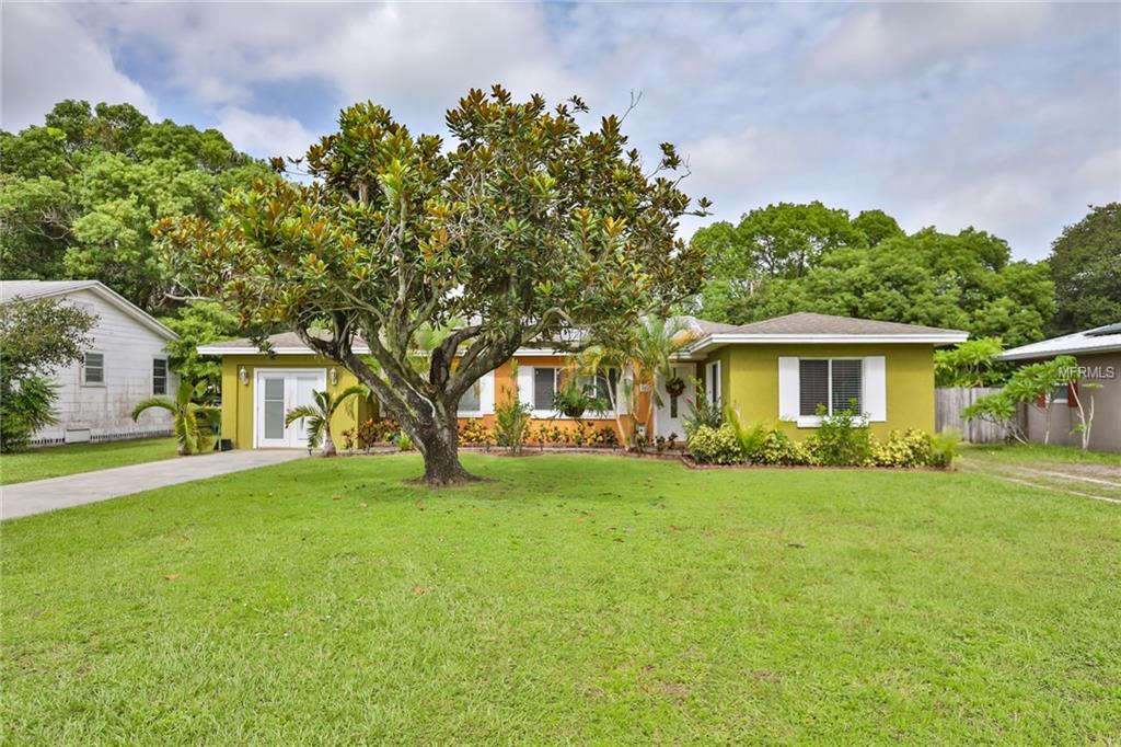 204 S METEOR AVENUE, CLEARWATER, Florida 33765, 5 Bedrooms Bedrooms, 7 Rooms Rooms,2 BathroomsBathrooms,Residential,For sale,METEOR,U7846806