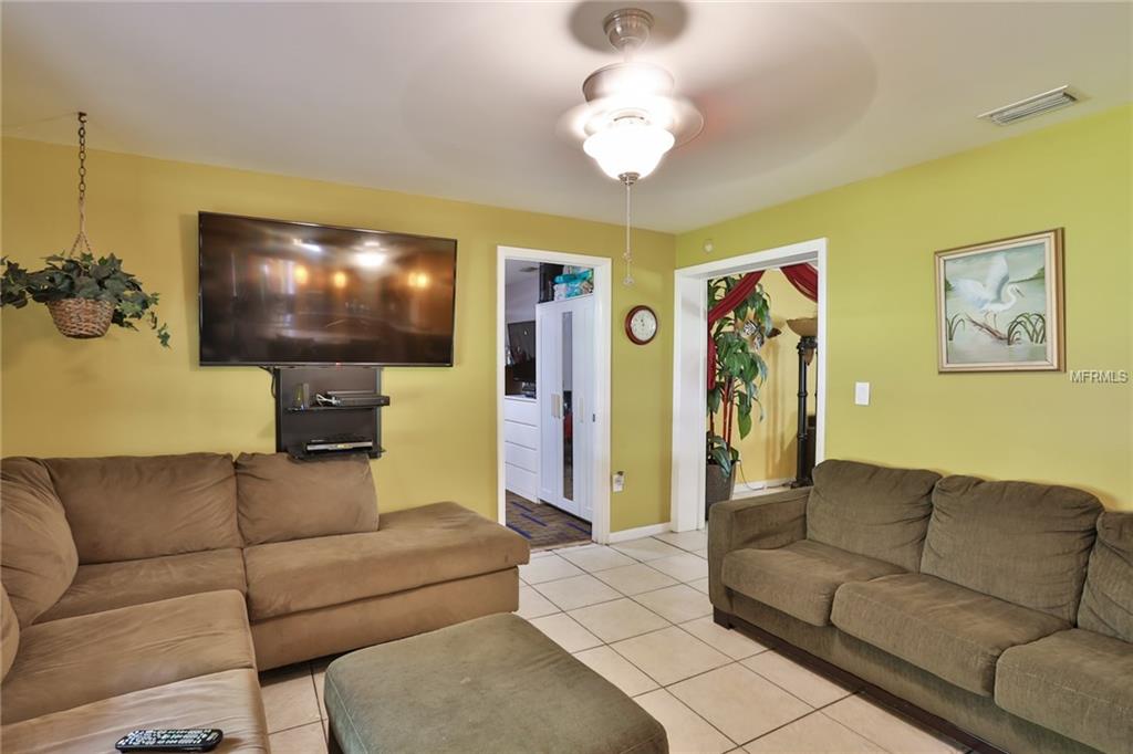 204 S METEOR AVENUE, CLEARWATER, Florida 33765, 5 Bedrooms Bedrooms, 7 Rooms Rooms,2 BathroomsBathrooms,Residential,For sale,METEOR,U7846806