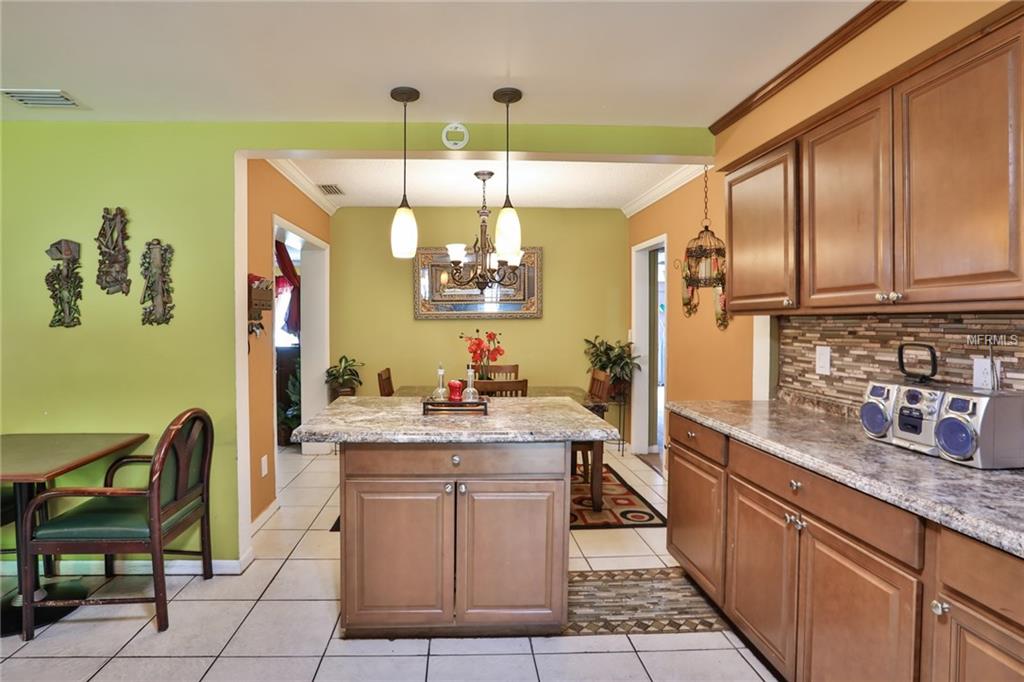 204 S METEOR AVENUE, CLEARWATER, Florida 33765, 5 Bedrooms Bedrooms, 7 Rooms Rooms,2 BathroomsBathrooms,Residential,For sale,METEOR,U7846806