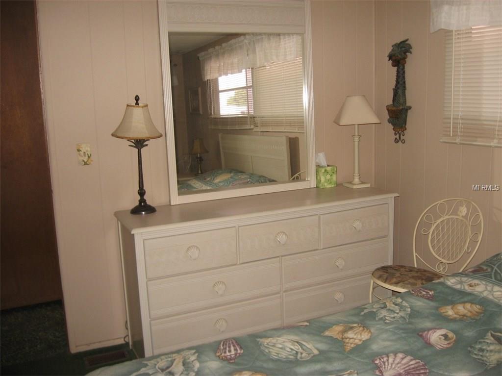 7142 MT. ARLINGTON DRIVE NE, ST PETERSBURG, Florida 33702, 1 Bedroom Bedrooms, 3 Rooms Rooms,1 BathroomBathrooms,Residential,For sale,MT. ARLINGTON,A4209690