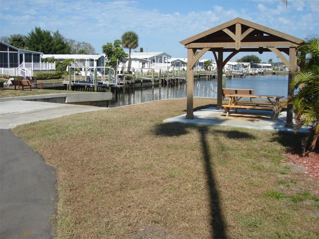 7142 MT. ARLINGTON DRIVE NE, ST PETERSBURG, Florida 33702, 1 Bedroom Bedrooms, 3 Rooms Rooms,1 BathroomBathrooms,Residential,For sale,MT. ARLINGTON,A4209690