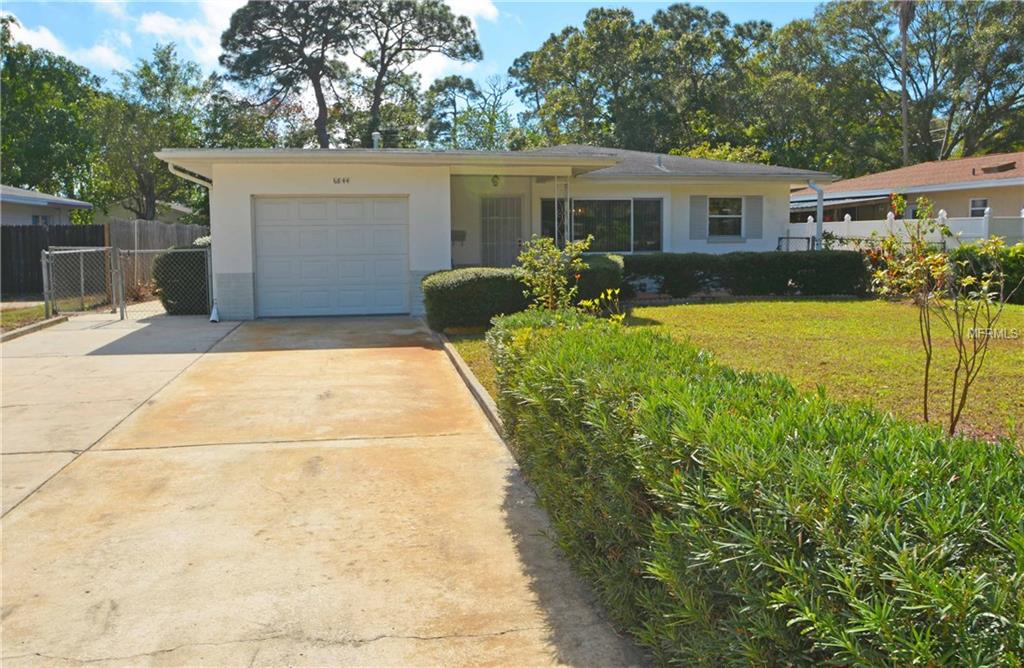 6844 9TH AVENUE N, ST PETERSBURG, Florida 33710, 3 Bedrooms Bedrooms, 3 Rooms Rooms,2 BathroomsBathrooms,Residential,For sale,9TH,U7847553