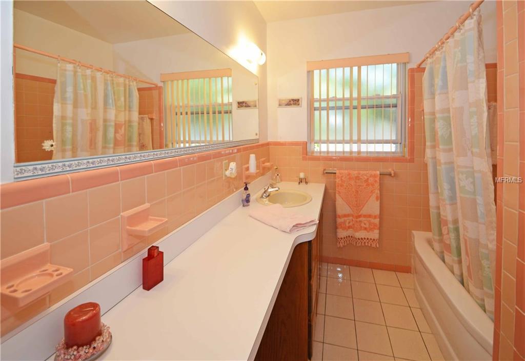 6844 9TH AVENUE N, ST PETERSBURG, Florida 33710, 3 Bedrooms Bedrooms, 3 Rooms Rooms,2 BathroomsBathrooms,Residential,For sale,9TH,U7847553