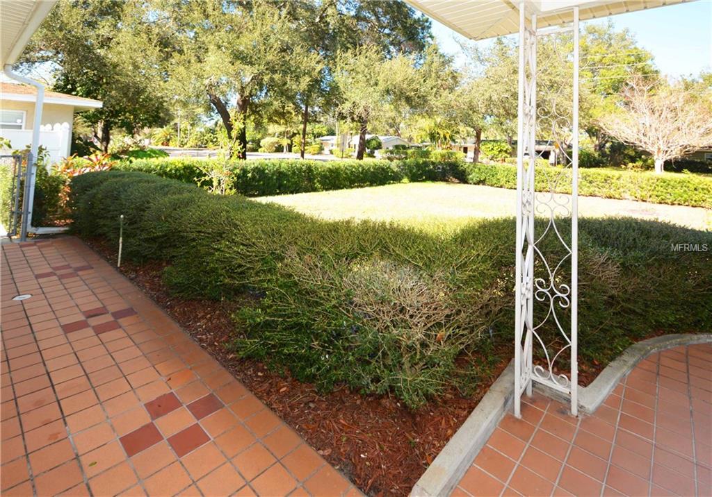 6844 9TH AVENUE N, ST PETERSBURG, Florida 33710, 3 Bedrooms Bedrooms, 3 Rooms Rooms,2 BathroomsBathrooms,Residential,For sale,9TH,U7847553