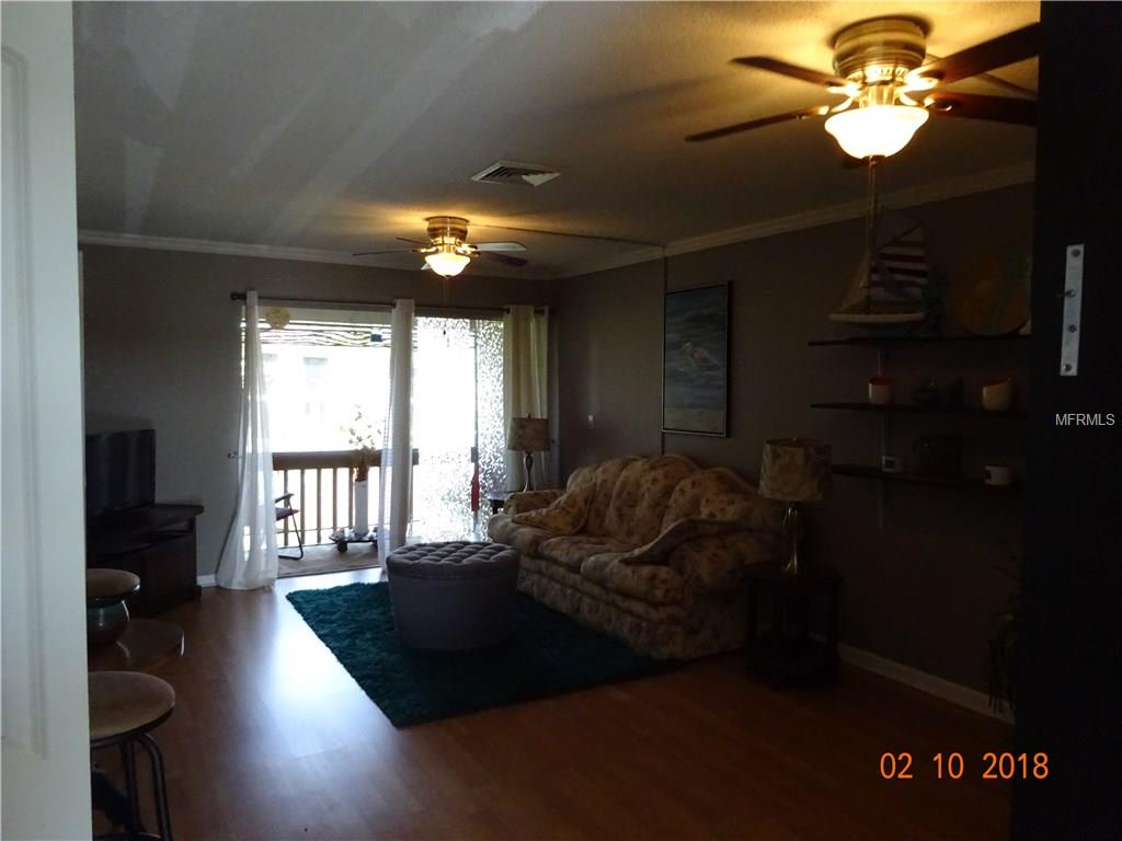 900 AVENUE Z SE, WINTER HAVEN, Florida 33880, 2 Bedrooms Bedrooms, 4 Rooms Rooms,1 BathroomBathrooms,Residential,For sale,AVENUE Z,P4719071