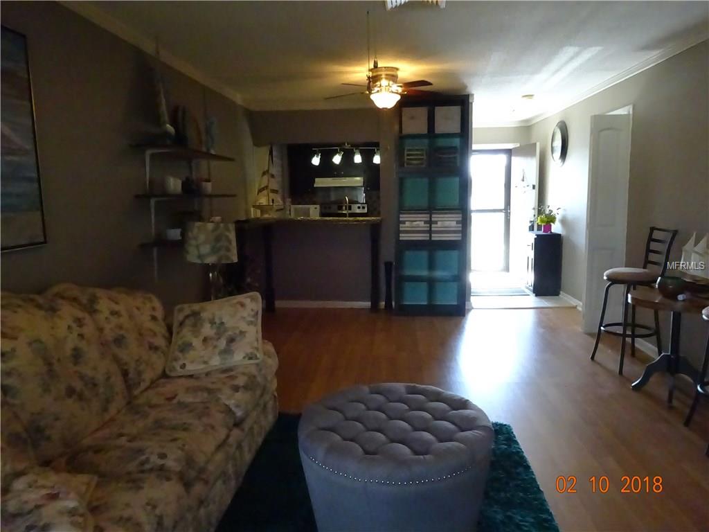 900 AVENUE Z SE, WINTER HAVEN, Florida 33880, 2 Bedrooms Bedrooms, 4 Rooms Rooms,1 BathroomBathrooms,Residential,For sale,AVENUE Z,P4719071