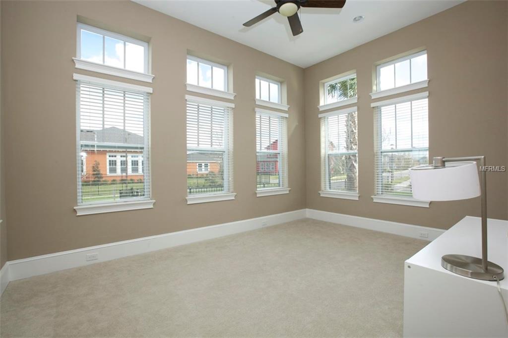 13661 GRANGER AVENUE, ORLANDO, Florida 32827, 5 Bedrooms Bedrooms, 13 Rooms Rooms,4 BathroomsBathrooms,Residential,For sale,GRANGER,O5492822