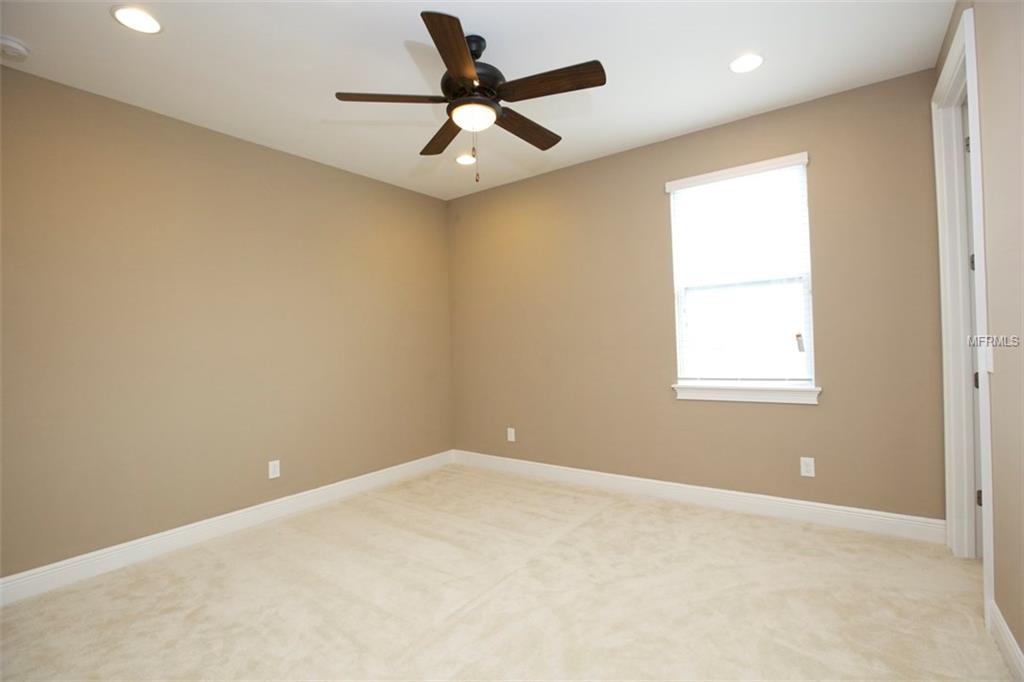 13661 GRANGER AVENUE, ORLANDO, Florida 32827, 5 Bedrooms Bedrooms, 13 Rooms Rooms,4 BathroomsBathrooms,Residential,For sale,GRANGER,O5492822