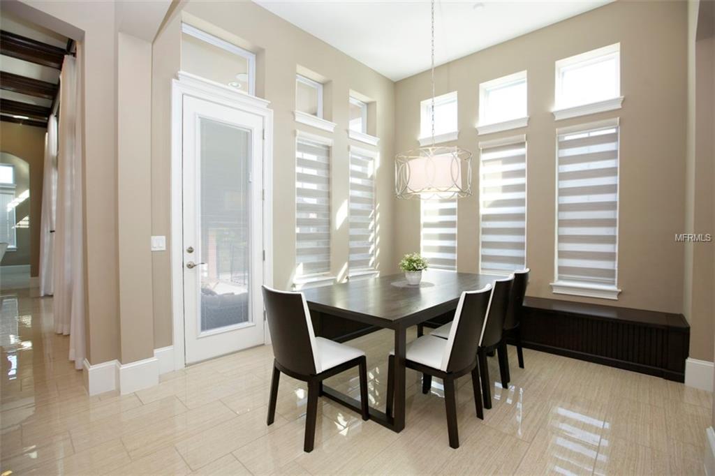 13661 GRANGER AVENUE, ORLANDO, Florida 32827, 5 Bedrooms Bedrooms, 13 Rooms Rooms,4 BathroomsBathrooms,Residential,For sale,GRANGER,O5492822