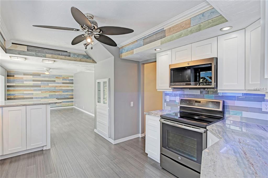 1504 82ND STREET NW, BRADENTON, Florida 34209, 4 Bedrooms Bedrooms, 8 Rooms Rooms,2 BathroomsBathrooms,Residential,For sale,82ND,A4190857