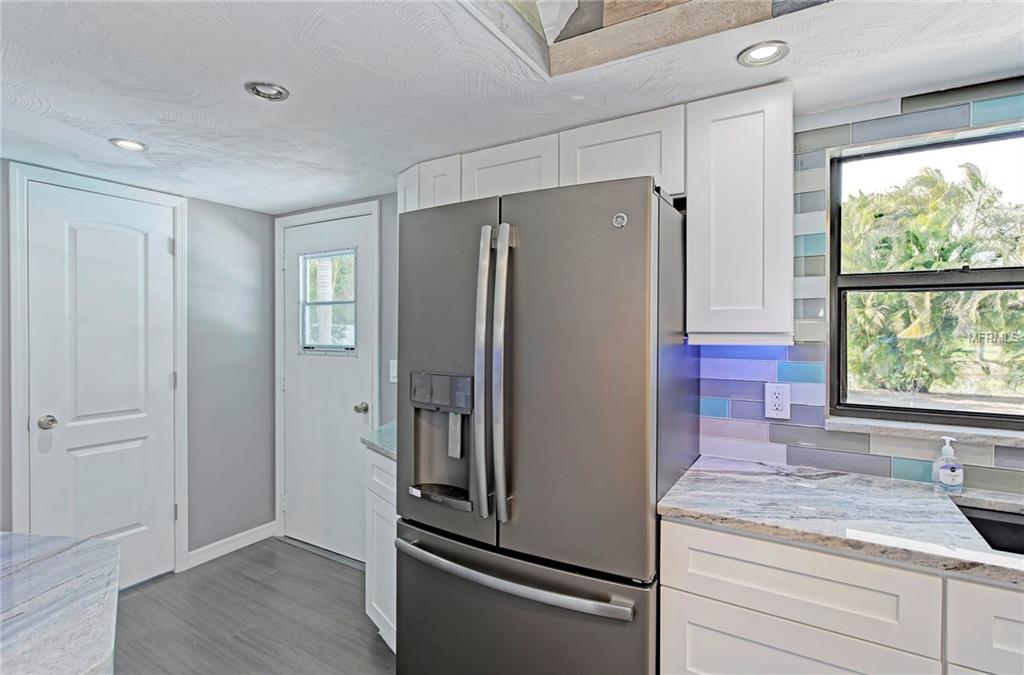 1504 82ND STREET NW, BRADENTON, Florida 34209, 4 Bedrooms Bedrooms, 8 Rooms Rooms,2 BathroomsBathrooms,Residential,For sale,82ND,A4190857