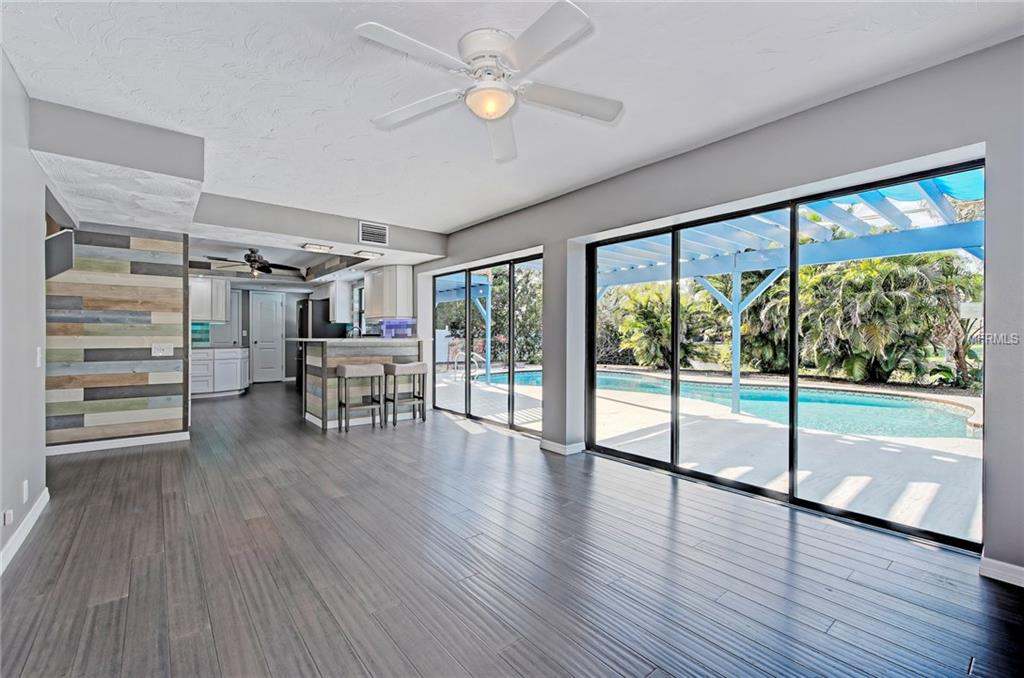 1504 82ND STREET NW, BRADENTON, Florida 34209, 4 Bedrooms Bedrooms, 8 Rooms Rooms,2 BathroomsBathrooms,Residential,For sale,82ND,A4190857