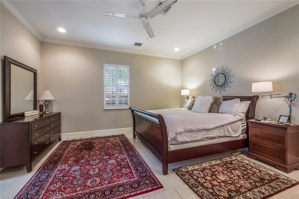 5026 KESTRAL PARK WAY S, SARASOTA, Florida 34231, 3 Bedrooms Bedrooms, 9 Rooms Rooms,4 BathroomsBathrooms,Residential,For sale,KESTRAL PARK,A4203689