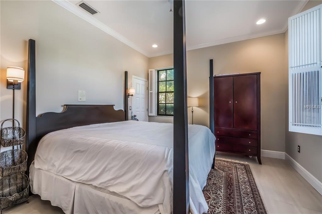 5026 KESTRAL PARK WAY S, SARASOTA, Florida 34231, 3 Bedrooms Bedrooms, 9 Rooms Rooms,4 BathroomsBathrooms,Residential,For sale,KESTRAL PARK,A4203689