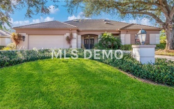 5026 KESTRAL PARK WAY S, SARASOTA, Florida 34231, 3 Bedrooms Bedrooms, 9 Rooms Rooms,4 BathroomsBathrooms,Residential,For sale,KESTRAL PARK,A4203689