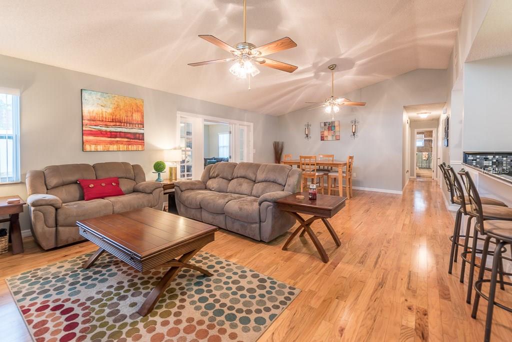 209 PEACEFUL RIDGE ROAD, TARPON SPRINGS, Florida 34689, 3 Bedrooms Bedrooms, 3 Rooms Rooms,2 BathroomsBathrooms,Residential,For sale,PEACEFUL RIDGE,U7843561