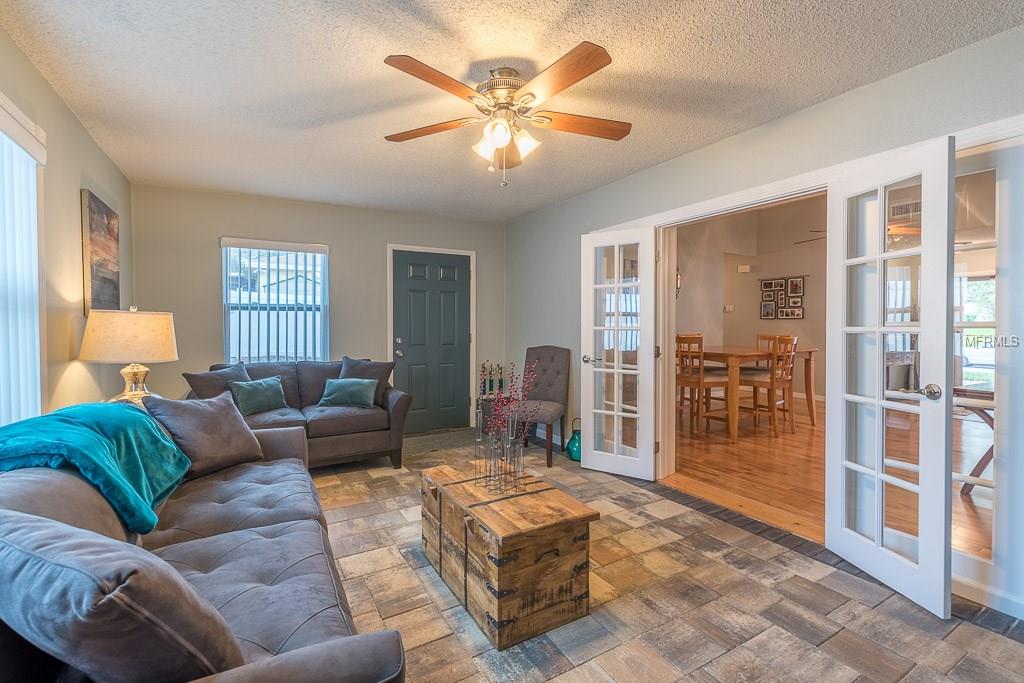 209 PEACEFUL RIDGE ROAD, TARPON SPRINGS, Florida 34689, 3 Bedrooms Bedrooms, 3 Rooms Rooms,2 BathroomsBathrooms,Residential,For sale,PEACEFUL RIDGE,U7843561