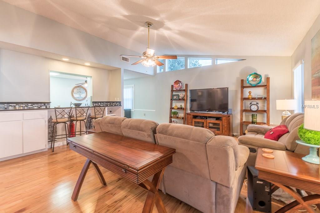 209 PEACEFUL RIDGE ROAD, TARPON SPRINGS, Florida 34689, 3 Bedrooms Bedrooms, 3 Rooms Rooms,2 BathroomsBathrooms,Residential,For sale,PEACEFUL RIDGE,U7843561