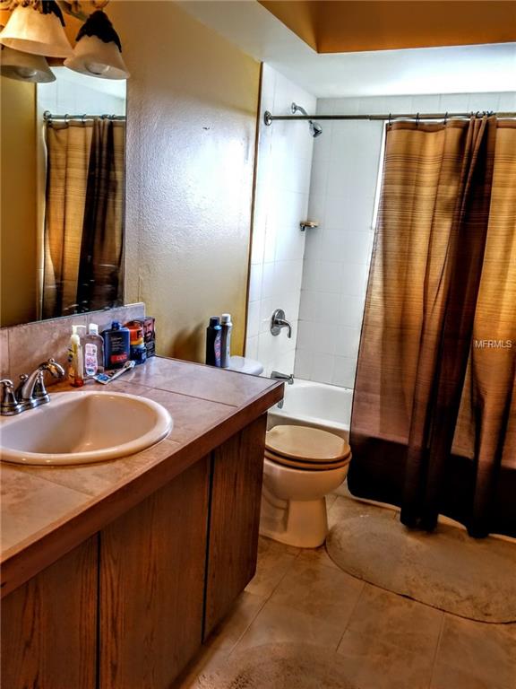 574 ELDRON AVENUE, DELTONA, Florida 32738, 3 Bedrooms Bedrooms, 6 Rooms Rooms,2 BathroomsBathrooms,Residential,For sale,ELDRON,O5557519