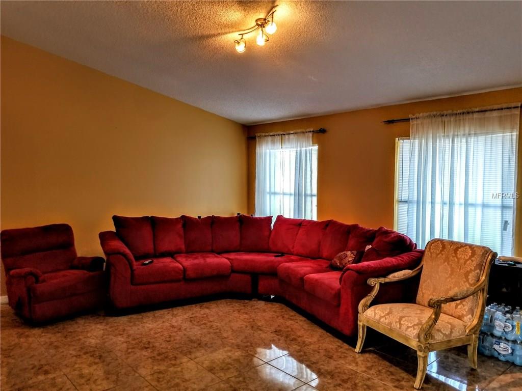 574 ELDRON AVENUE, DELTONA, Florida 32738, 3 Bedrooms Bedrooms, 6 Rooms Rooms,2 BathroomsBathrooms,Residential,For sale,ELDRON,O5557519