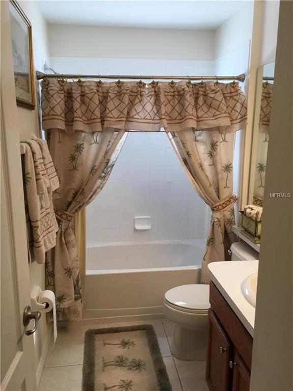 13813 ROYSTON BEND, HUDSON, Florida 34669, 4 Bedrooms Bedrooms, 7 Rooms Rooms,3 BathroomsBathrooms,Residential,For sale,ROYSTON,T2925821