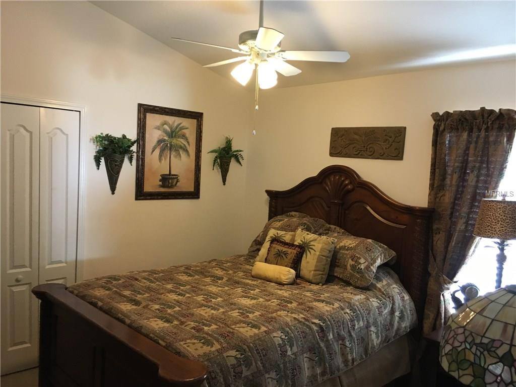 13813 ROYSTON BEND, HUDSON, Florida 34669, 4 Bedrooms Bedrooms, 7 Rooms Rooms,3 BathroomsBathrooms,Residential,For sale,ROYSTON,T2925821