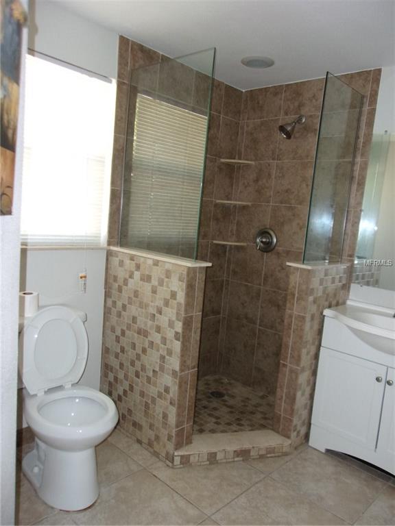 190 E WENTWORTH STREET, ENGLEWOOD, Florida 34223, 3 Bedrooms Bedrooms, 5 Rooms Rooms,2 BathroomsBathrooms,Residential,For sale,WENTWORTH,N5916214