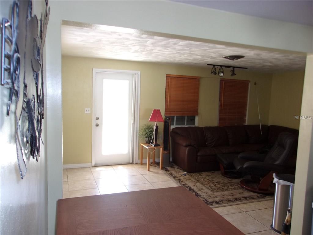 190 E WENTWORTH STREET, ENGLEWOOD, Florida 34223, 3 Bedrooms Bedrooms, 5 Rooms Rooms,2 BathroomsBathrooms,Residential,For sale,WENTWORTH,N5916214