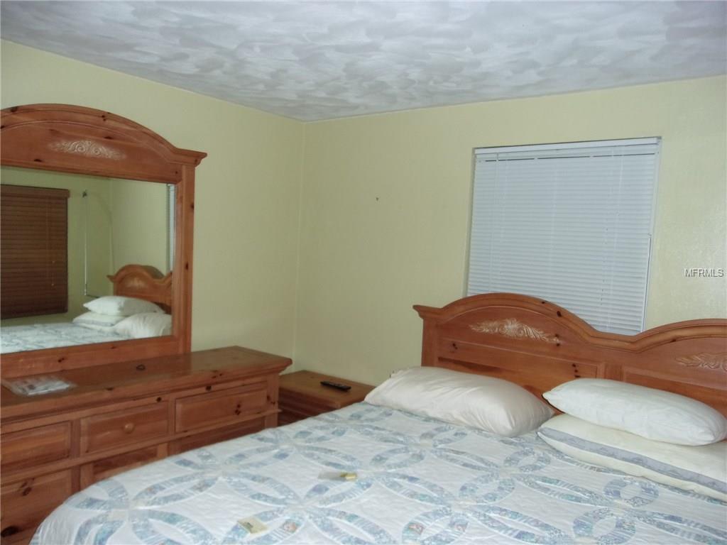 190 E WENTWORTH STREET, ENGLEWOOD, Florida 34223, 3 Bedrooms Bedrooms, 5 Rooms Rooms,2 BathroomsBathrooms,Residential,For sale,WENTWORTH,N5916214