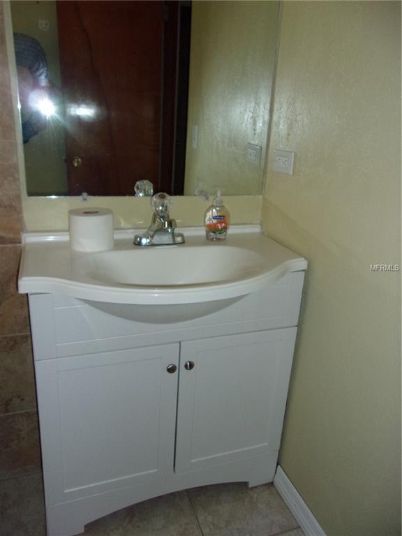 190 E WENTWORTH STREET, ENGLEWOOD, Florida 34223, 3 Bedrooms Bedrooms, 5 Rooms Rooms,2 BathroomsBathrooms,Residential,For sale,WENTWORTH,N5916214