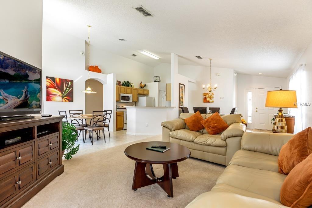 210 HIDEAWAY BEACH LANE, KISSIMMEE, Florida 34746, 4 Bedrooms Bedrooms, 8 Rooms Rooms,3 BathroomsBathrooms,Residential,For sale,HIDEAWAY BEACH,S4857049