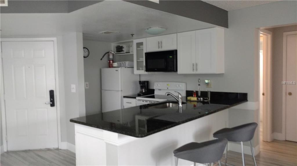 6402 PARC CORNICHE DRIVE, ORLANDO, Florida 32821, 2 Bedrooms Bedrooms, 4 Rooms Rooms,2 BathroomsBathrooms,Residential,For sale,PARC CORNICHE,O5533137