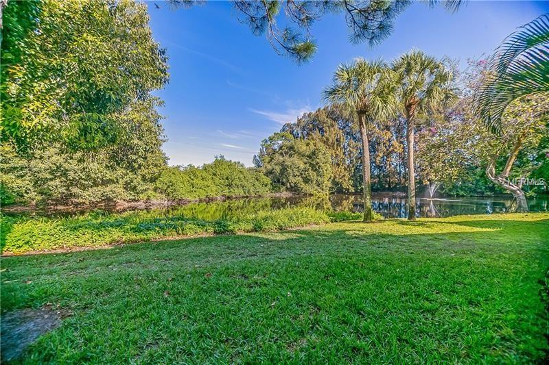 119 PINEHURST DRIVE, BRADENTON, Florida 34210, 2 Bedrooms Bedrooms, 5 Rooms Rooms,2 BathroomsBathrooms,Residential,For sale,PINEHURST,A4202590