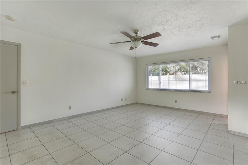 1205 79TH STREET S, ST PETERSBURG, Florida 33707, 4 Bedrooms Bedrooms, 5 Rooms Rooms,3 BathroomsBathrooms,Residential,For sale,79TH,U7841920